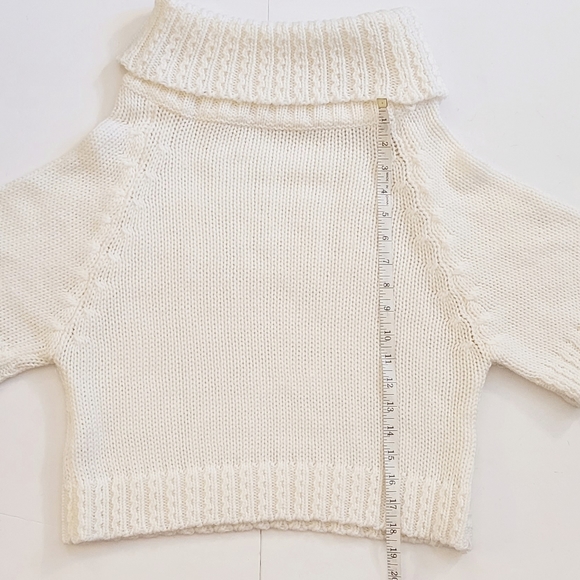 Cropped sweater - Picture 5 of 8